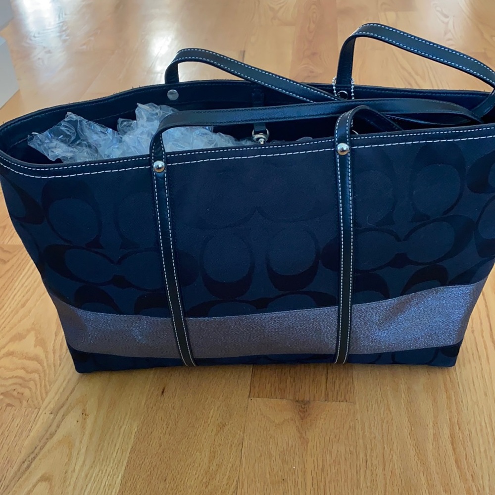 Coach tote